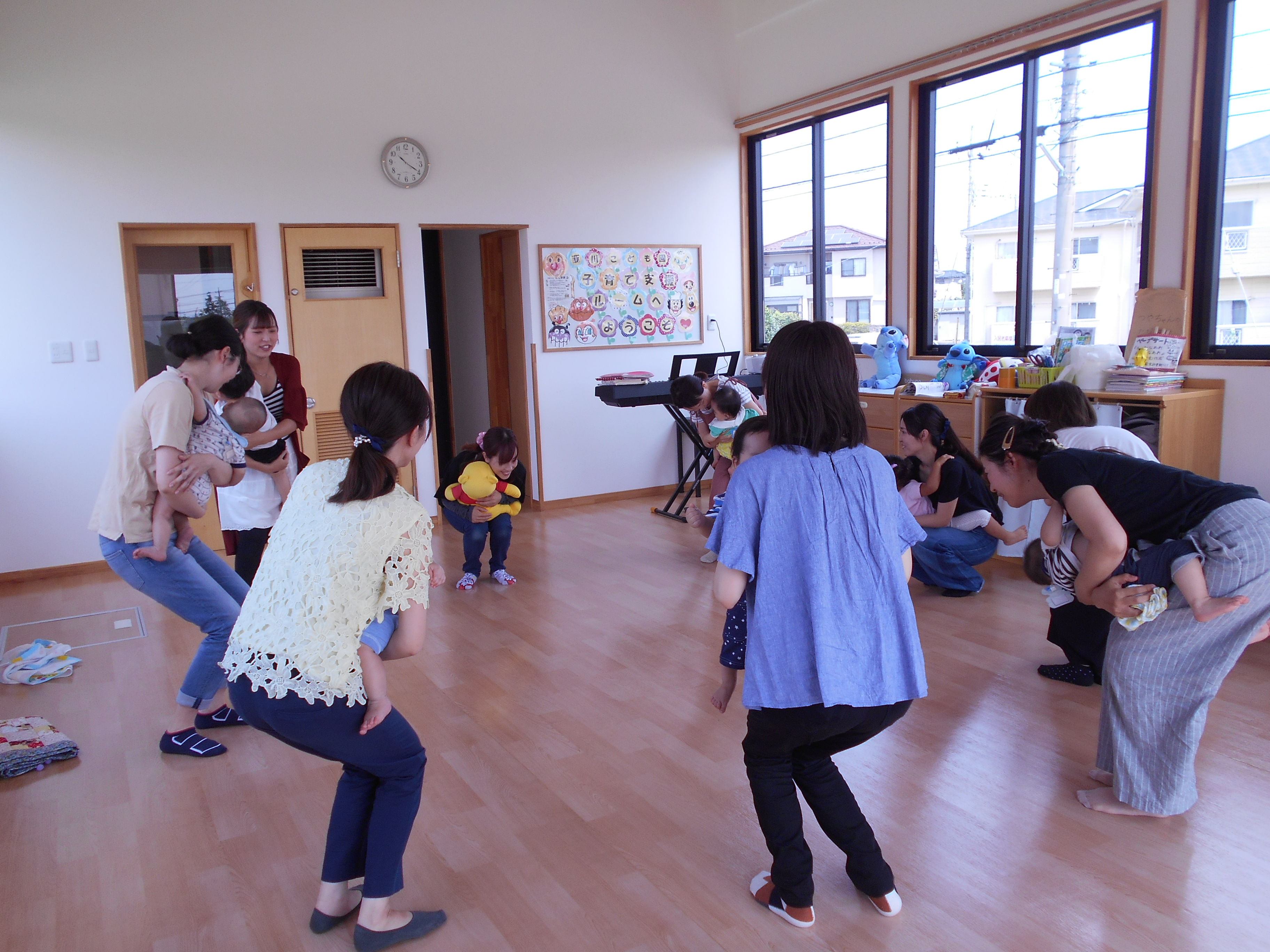 ☆子育て支援6月☆第2回目☆
『☆織り姫・彦星の七夕飾りとちょうちん短冊を作ろう☆』